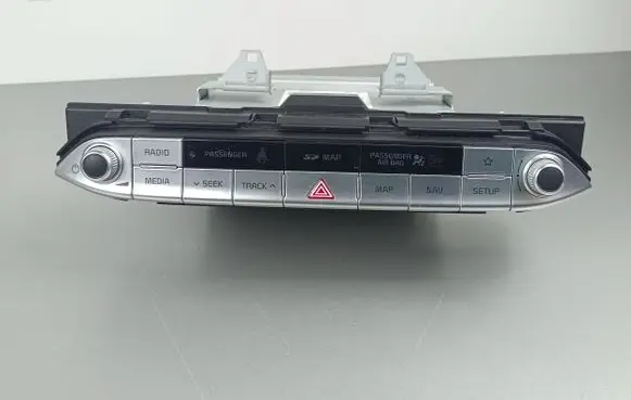 KIA Stinger Radio/CD/DVD/GPS head unit 96560J5650FHM AVCA0JPKN
