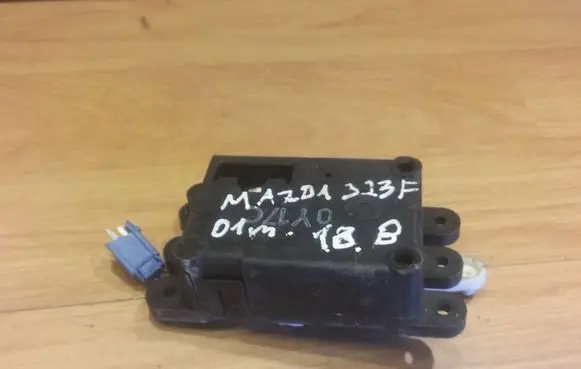 Mazda 323 F Air flap motor/actuator 0Y17C