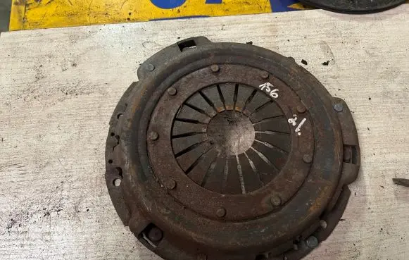 Alfa Romeo 156 Pressure plate 