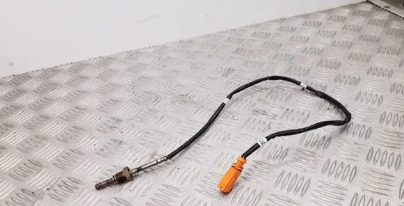 Skoda Octavia Mk3 (5E) Exhaust gas temperature sensor 04L906088B 726