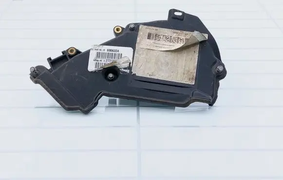 Volvo V50 Timing belt guard (cover) 9804860080 6906334