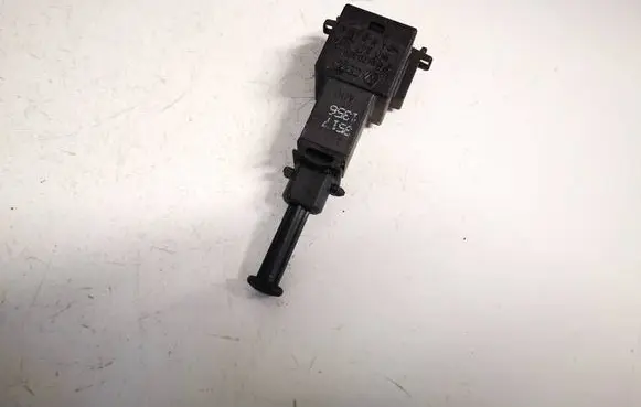 Skoda Octavia Mk1 (1U) Brake pedal sensor switch 1j0945511a