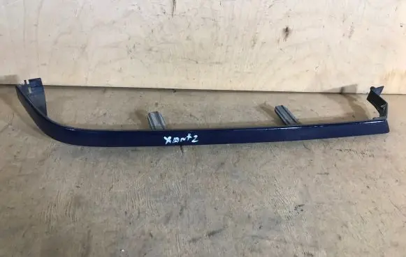 Citroen Xantia Under headlight/headlamp trim 9625966877