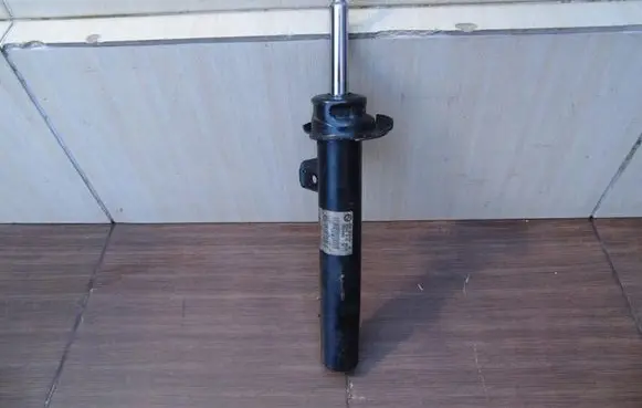 BMW 3 E90 E91 Front shock absorber/damper 6785591