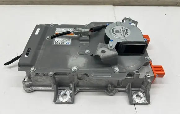 Toyota C-HR II Voltage converter inverter G90P010010 U03180135