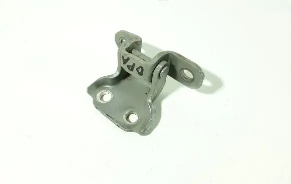 Toyota Yaris Front door lower hinge 