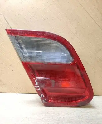 Mercedes-Benz E W210 Tailgate rear/tail lights 2088201164