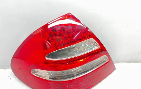 Mercedes-Benz E W211 Rear/tail lights A2118200564
