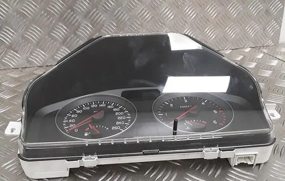 Speedometer (instrument cluster)