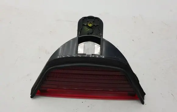 BMW 5 E39 Third/center stoplight 8385659
