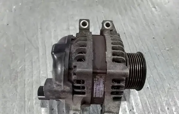 Honda CR-V Generator/alternator 104210-3911