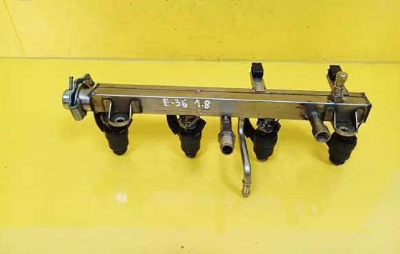 BMW 3 E36 Fuel main line pipe D3768FA 1247931