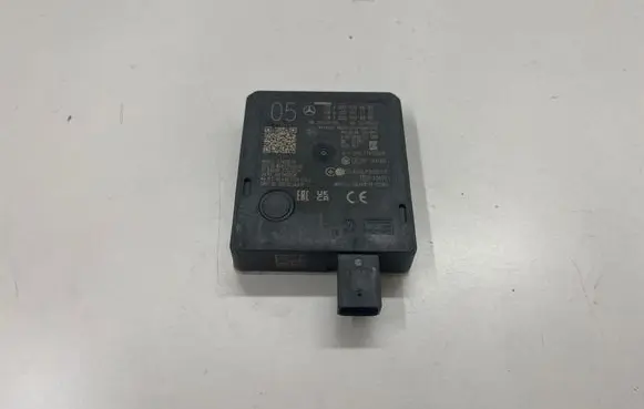 Mercedes-Benz CLA C118 X118 Blind spot module A0009004639