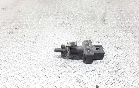 Mercedes-Benz Sprinter W901 W902 W903 W904 Clutch pedal sensor 0045452114
