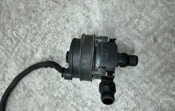 BMW i3 Electric auxiliary coolant/water pump 9147359 6834917 64116834917