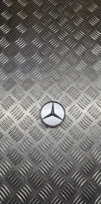 Mercedes-Benz E W211 Original wheel cap 2204000125