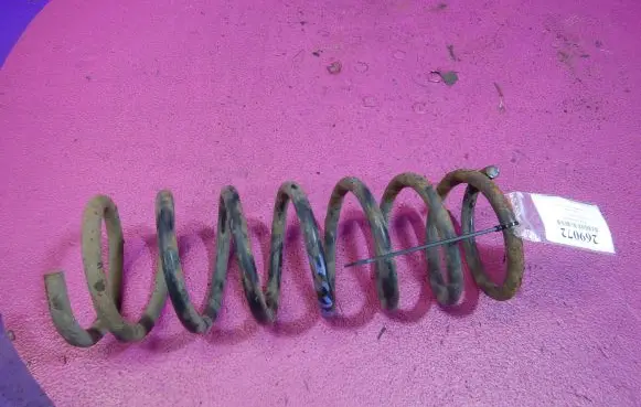 Ford Mondeo Mk III Rear coil spring