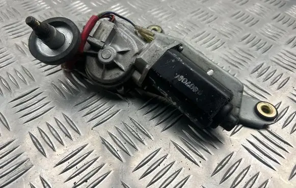 Nissan X-Trail T30 Rear window wiper motor 