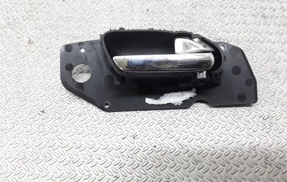 Peugeot 607 Front door interior handle