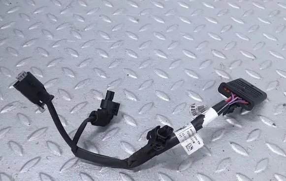 Mercedes-Benz C AMG W205 Engine installation wiring loom A1771501420 1771501420