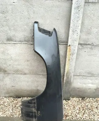 Mercedes-Benz E W124 Fender 