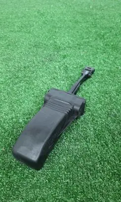 Audi A4 S4 B9 Front door check strap stopper 8W0837267