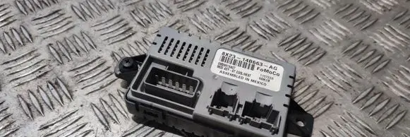 Jaguar XF X250 Seat control module 8X2314B663AG