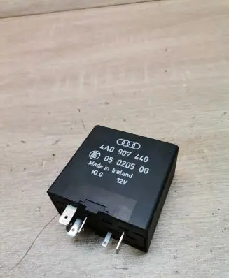 Audi A8 S8 D2 4D Other relay 4a0907440 05020500