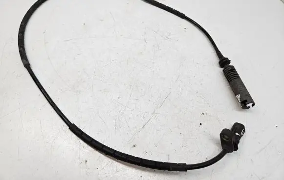 BMW 1 E81 E87 ABS rear brake sensor 6762466