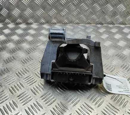 Cupra Born Engine mount bracket 5WA199262E