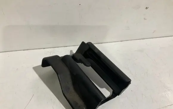 Mercedes-Benz CLS C219 Front driver seat rail trim 2119192520