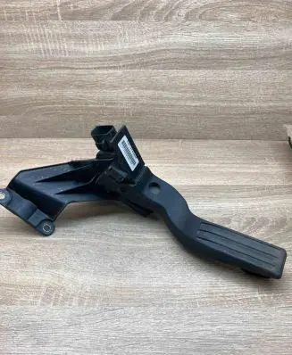 Jaguar X-Type Accelerator throttle pedal XR8F9F832BD 2S719F836DA