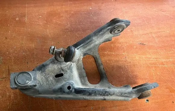 Smart Roadster Front lower control arm/wishbone