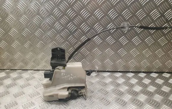 Skoda Superb B5 (3U) Front door lock 3B0837867