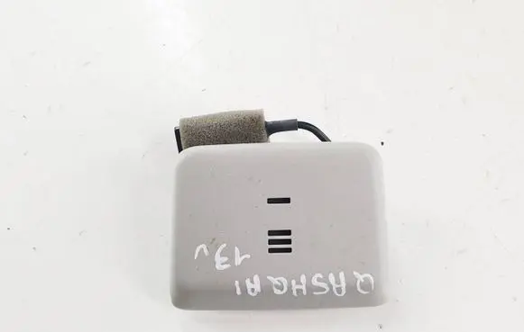 Nissan Qashqai+2 Alarm relay 