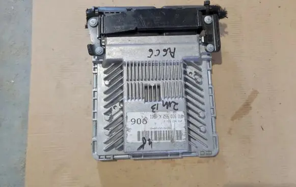 Audi A6 S6 C6 4F Engine control unit/module 4F0907552D
