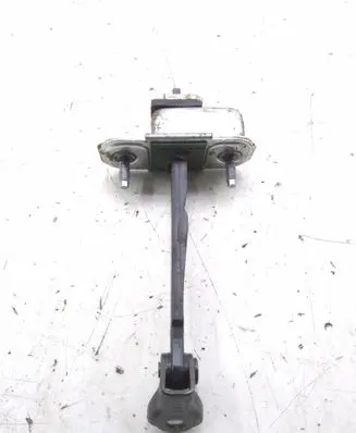 Hyundai i40 Rear door check strap stopper