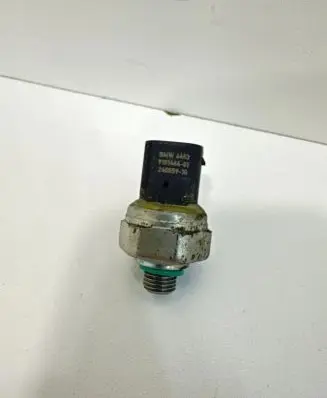BMW 3 F30 F35 F31 Air conditioning (A/C) pressure sensor 9181464 240559