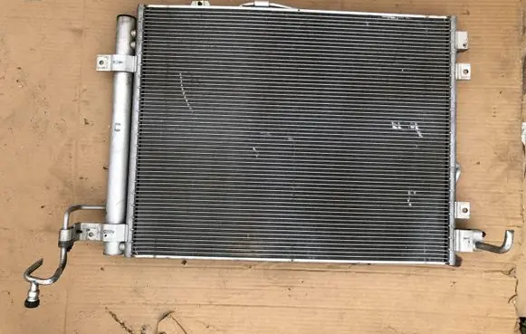 KIA Sorento A/C cooling radiator (condenser)