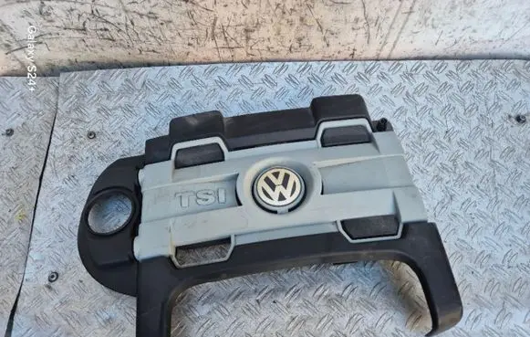Volkswagen Golf Plus Engine cover (trim) 03C103925J