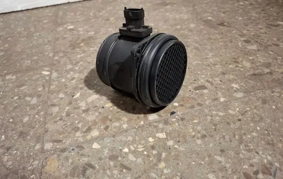 Volvo V60 Mass air flow meter 31361223 0281006346