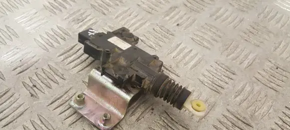 Chrysler PT Cruiser Central locking motor 05067138AB 05027178AA