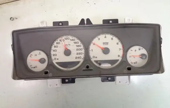 Chrysler Neon III Speedometer (instrument cluster) 04793523AI