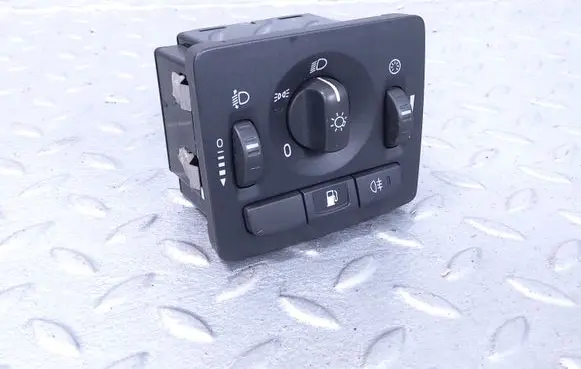 Volvo V50 Light switch 30669734