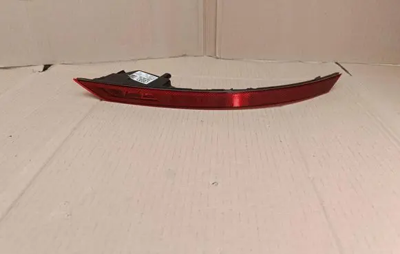 Audi e-tron Rear tail light reflector 5KE945702