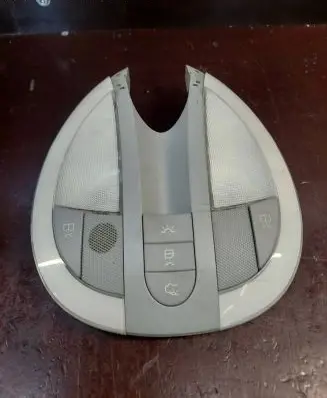 Mercedes-Benz E W211 Front seat light A2118204201 2JM00825640 0001550412