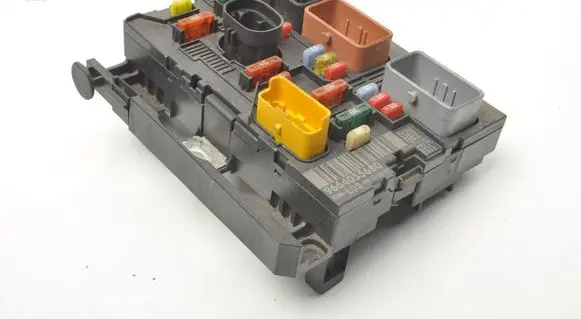 Citroen C4 I Picasso Fuse box set 9664055680
