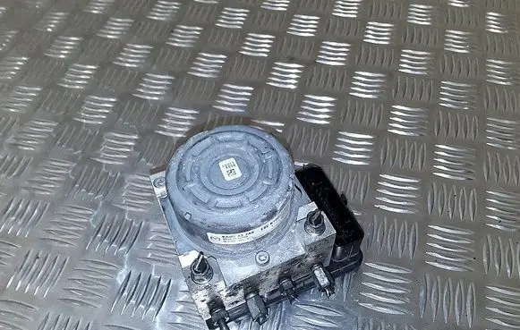 Mazda CX-5 ABS Pump KA0G437A0 06210972273 06262135771