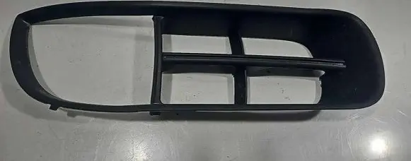 Skoda Fabia Mk2 (5J) Front bumper lower grill 5J0807926
