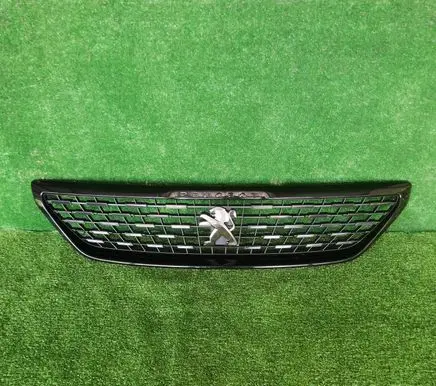 Peugeot 308 Front grill AA38260762 99894483